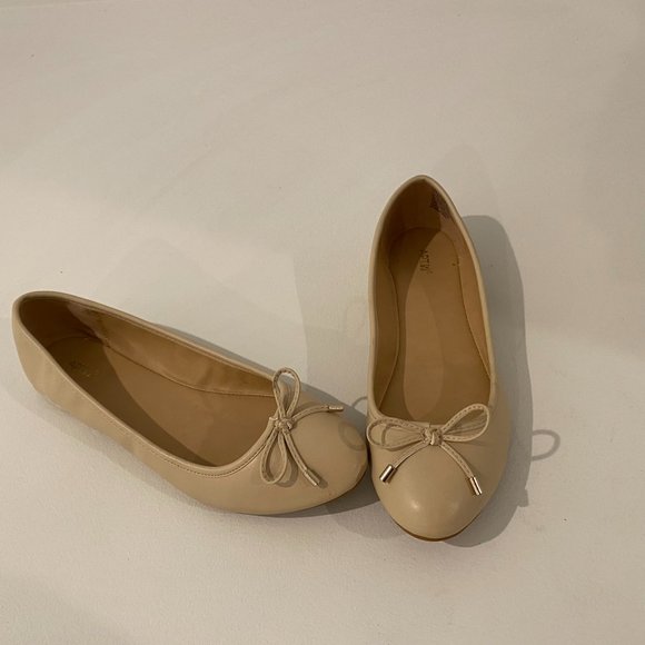 Apt. 9 Nude Ballet Flats Size 10 - Picture 1 of 11